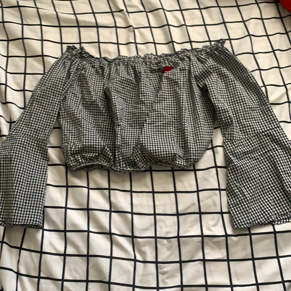 Forever 21 off the shoulder top